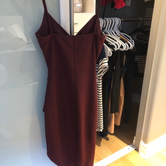 Windsor maroon dress - Picture 2 of 5